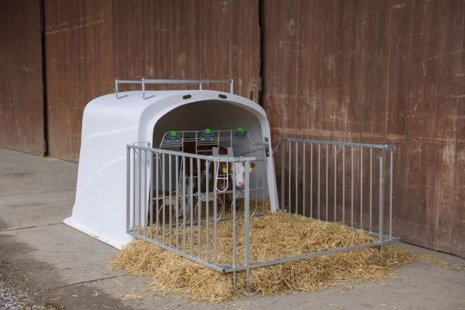  Домик для телят CalfHouse Premium DUO с ограждением