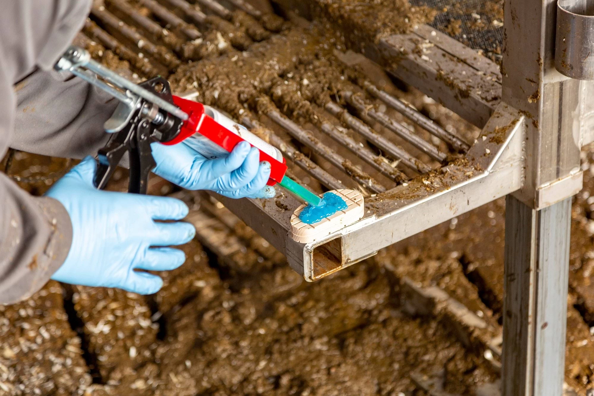 16282 Картридж Technobase 2CB New Formula, 200мл (без дозирующего наконечника) Kerbl