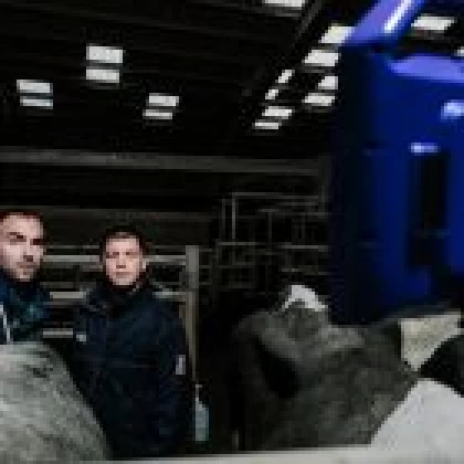 Беспроводной 8.5 LCD монитор со штативом