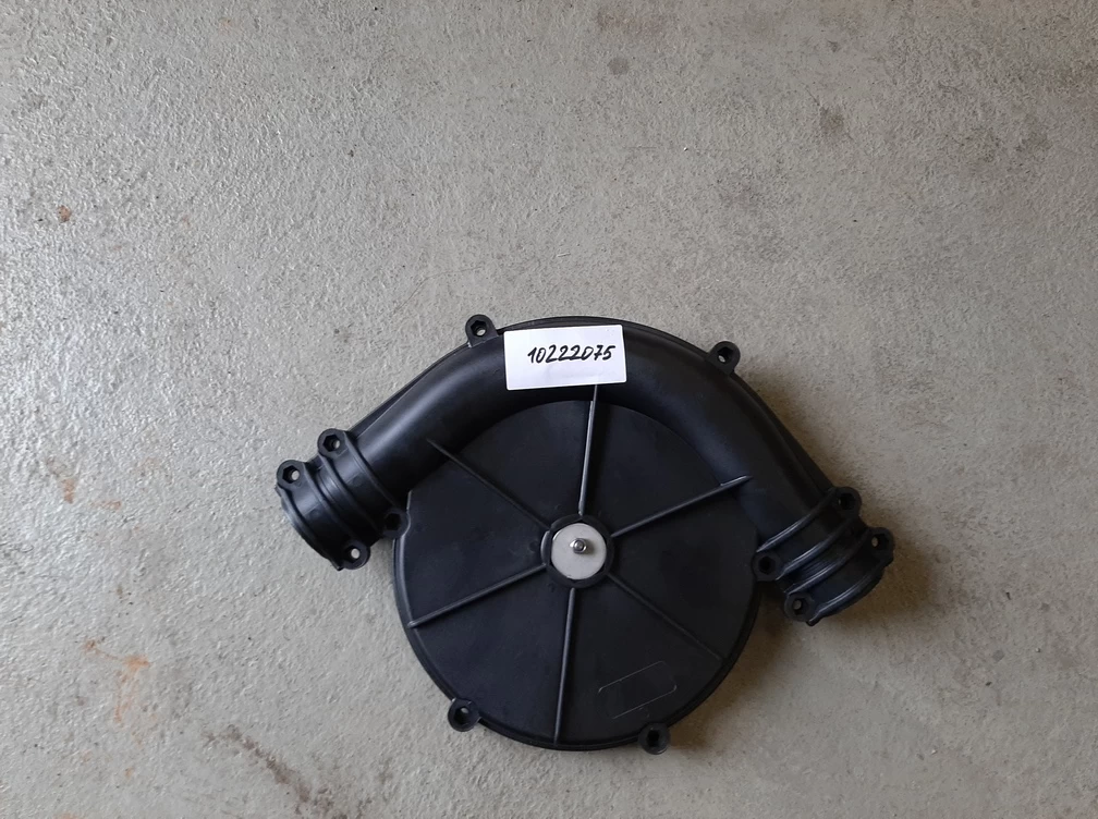 Угол поворотный 90° с отклоняющим колесом из полиамида, черный