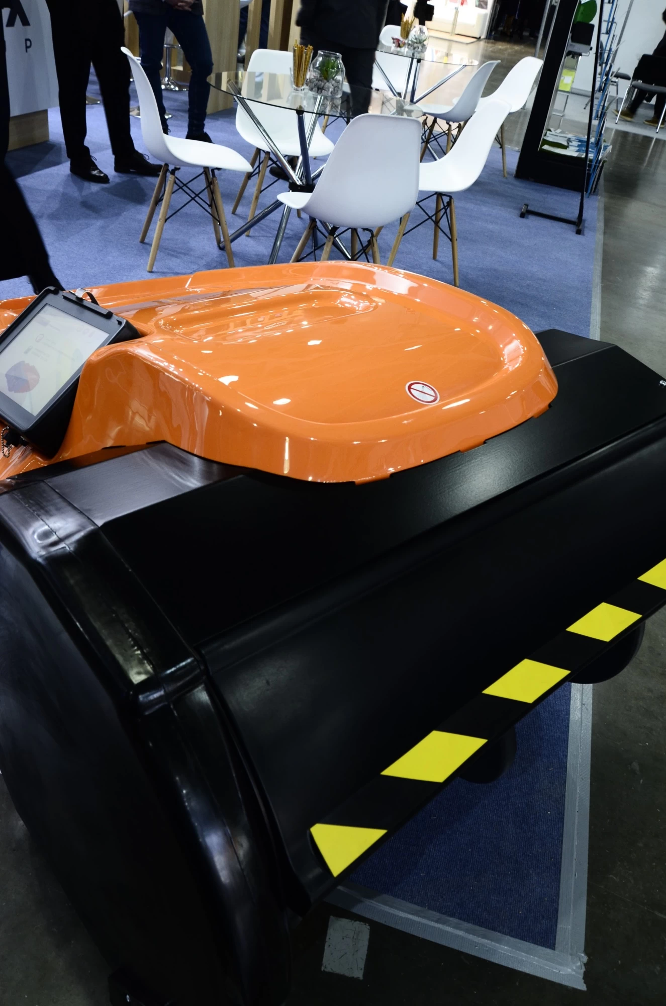 Пододвигатель корма Butler Gold