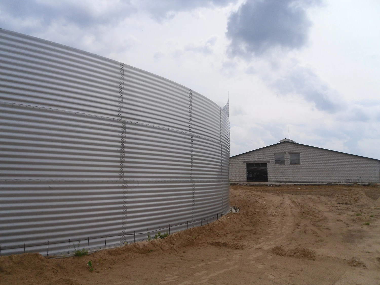 АГРОКОМБИНАТ "ЖДАНОВИЧИ"