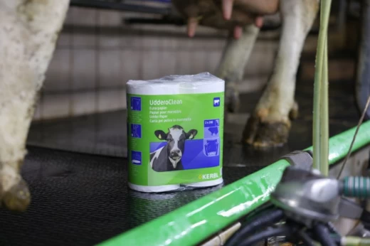 15787 Бумага для вымени, 2 рулона по 800 листов Kerbl