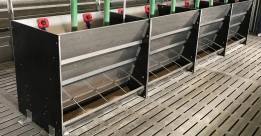 Кормовой автомат AP5W/2 MF для подсвинков, в разобранном виде