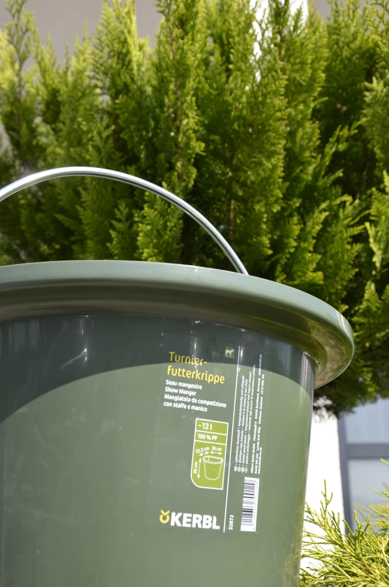 Кормушка 12л с подвесным кронштейном и ручкой для переноски, хаки