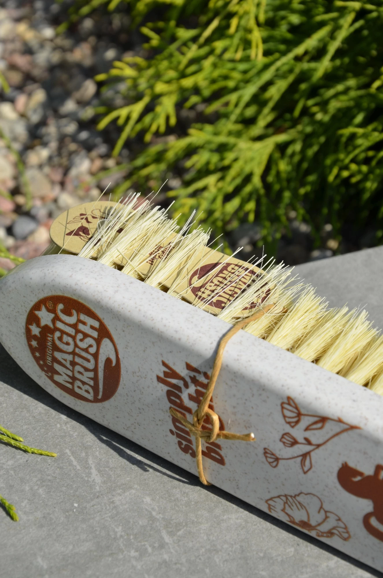 Щетка для гривы MagicBrush WaterLily, 22см