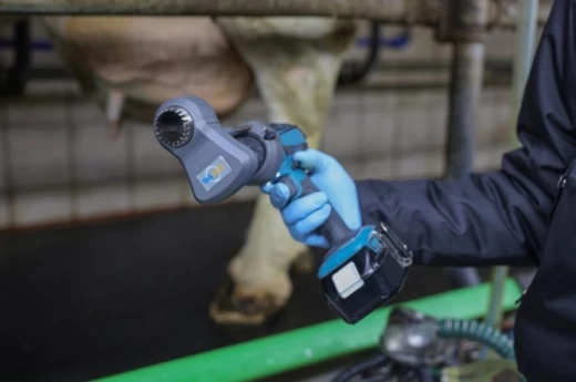 18250 Триммер для хвоста TailWell2 Standard Kerbl