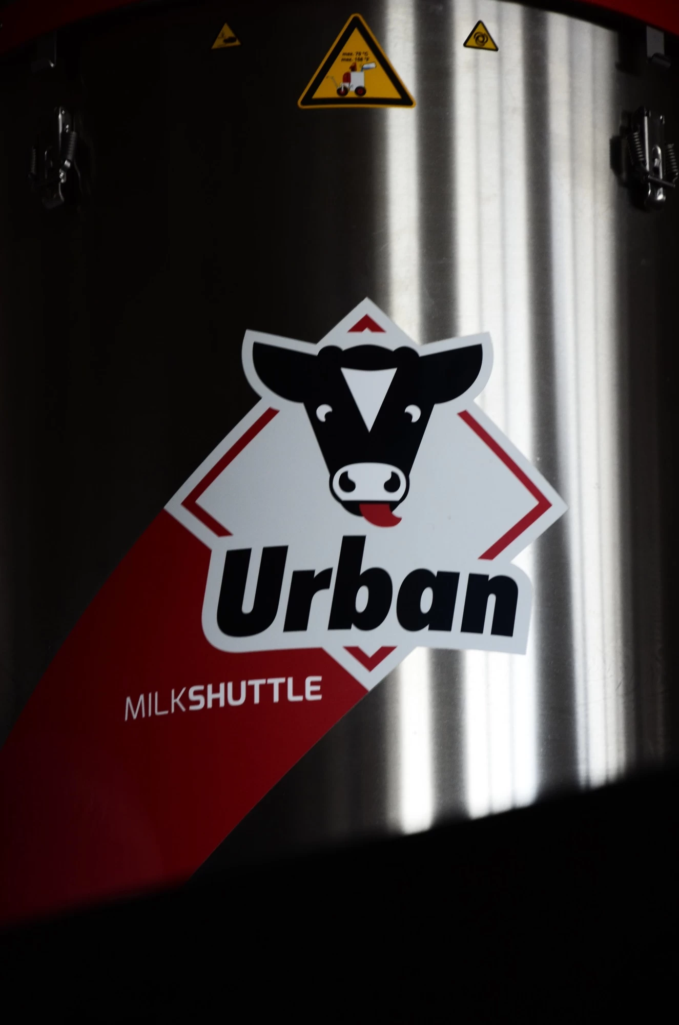 Молочное такси с электроприводом, 100л